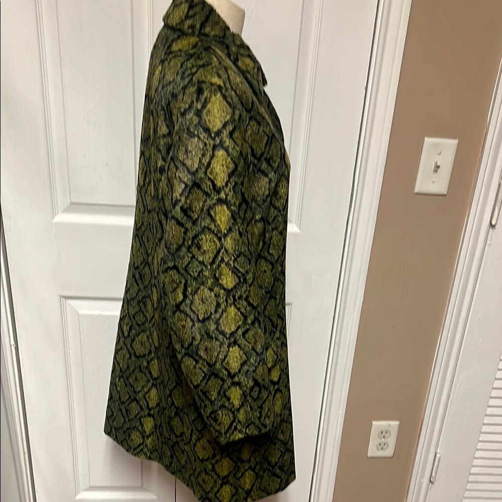 Versace vintage Y2K Vibrant green/ yellow Python faux fur Coat size M - Picture 8 of 14